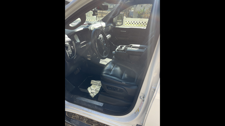 e1310d6c-1f93-49a3-9d55-b7cc92249107-W768