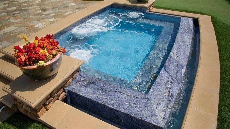 0537de1c-c87d-4edd-934c-95f761b6dbcd-W768-1